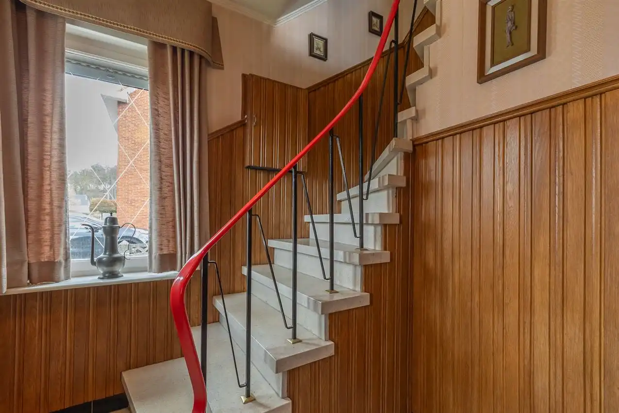 Rustig gelegen te renoveren woning met 3 slk foto 18