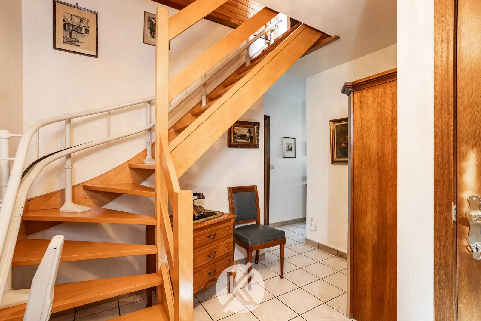 Verzorgde gezinswoning op een gegeerde locatie foto 4