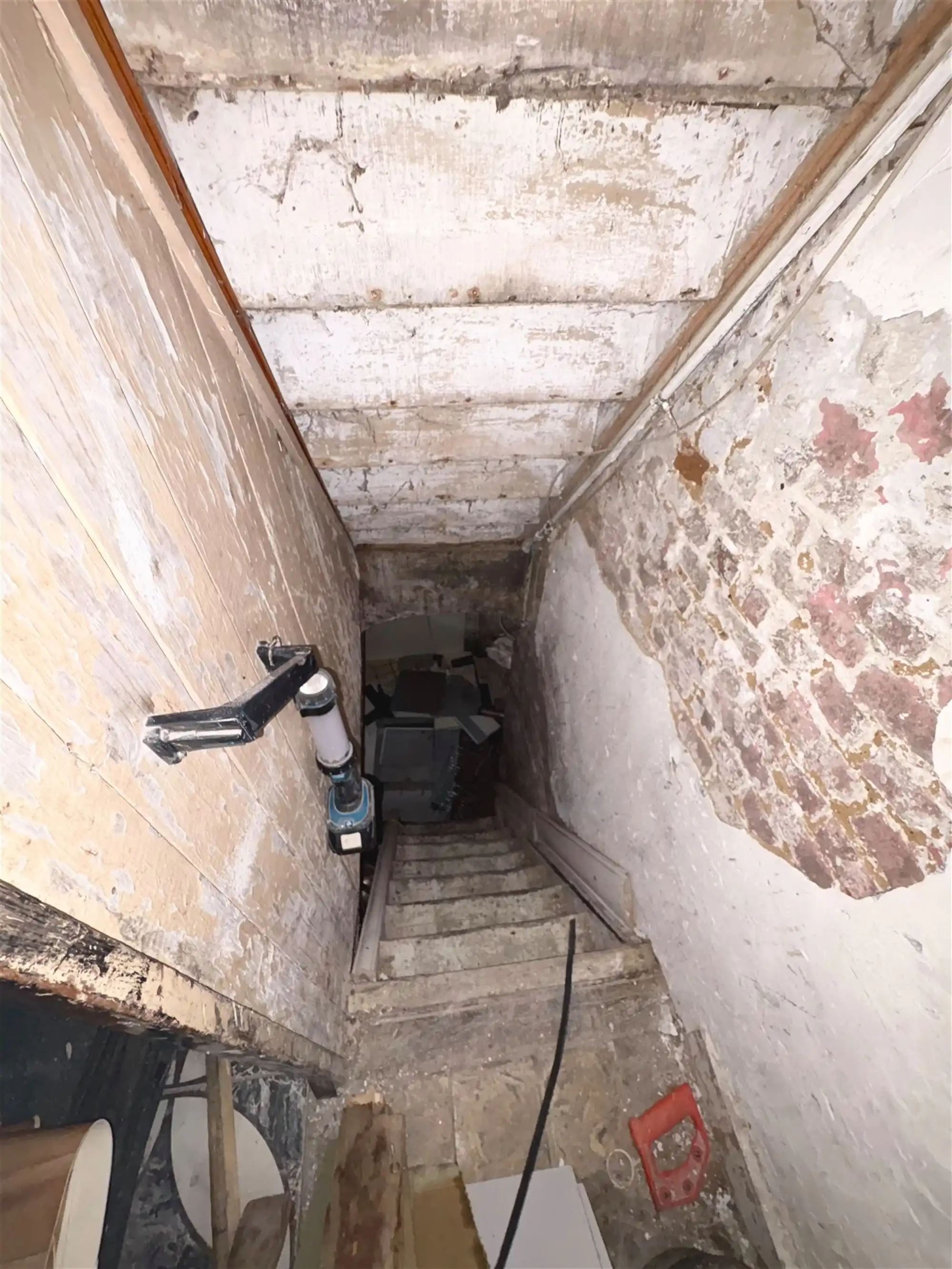 Ruime woonst aan den Dam met authentieke poort en 7 slpks. foto 22