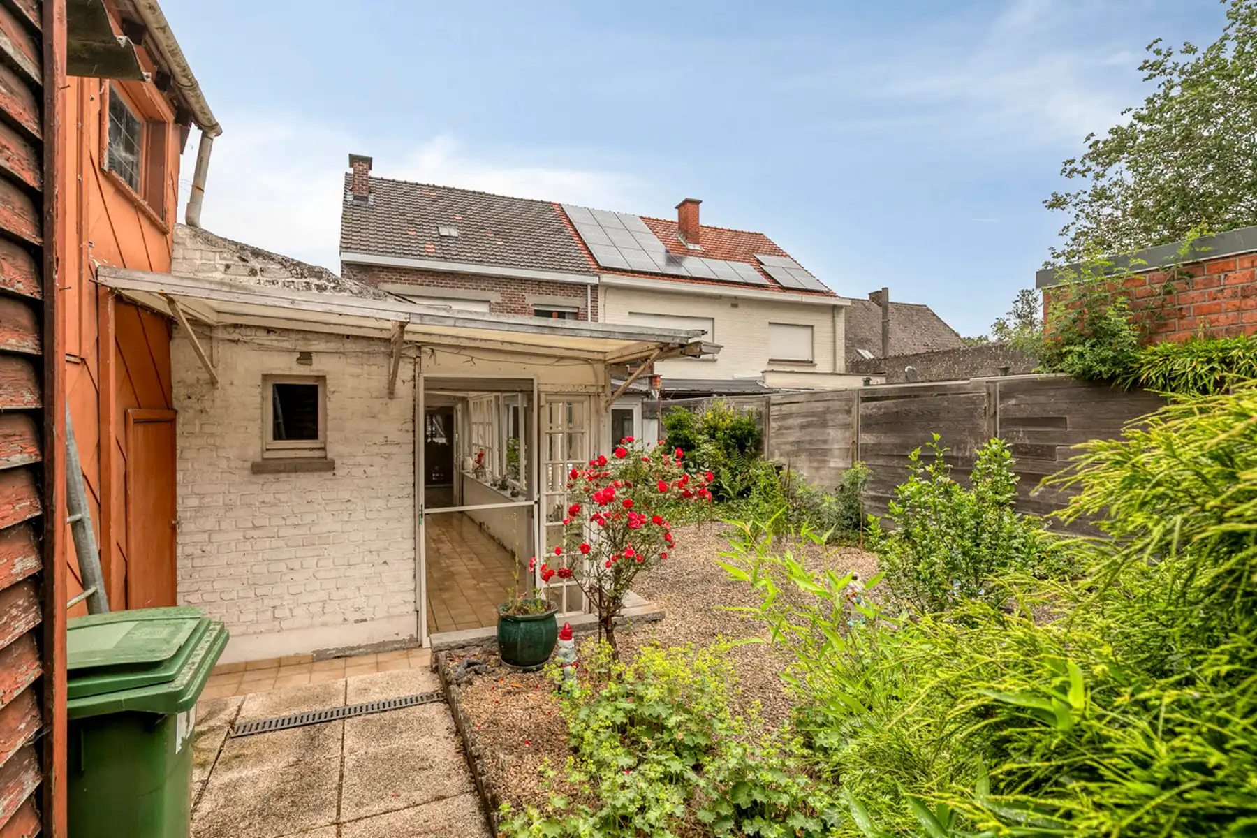 Te renoveren HOB met 3 slaapkamers en garage foto 27