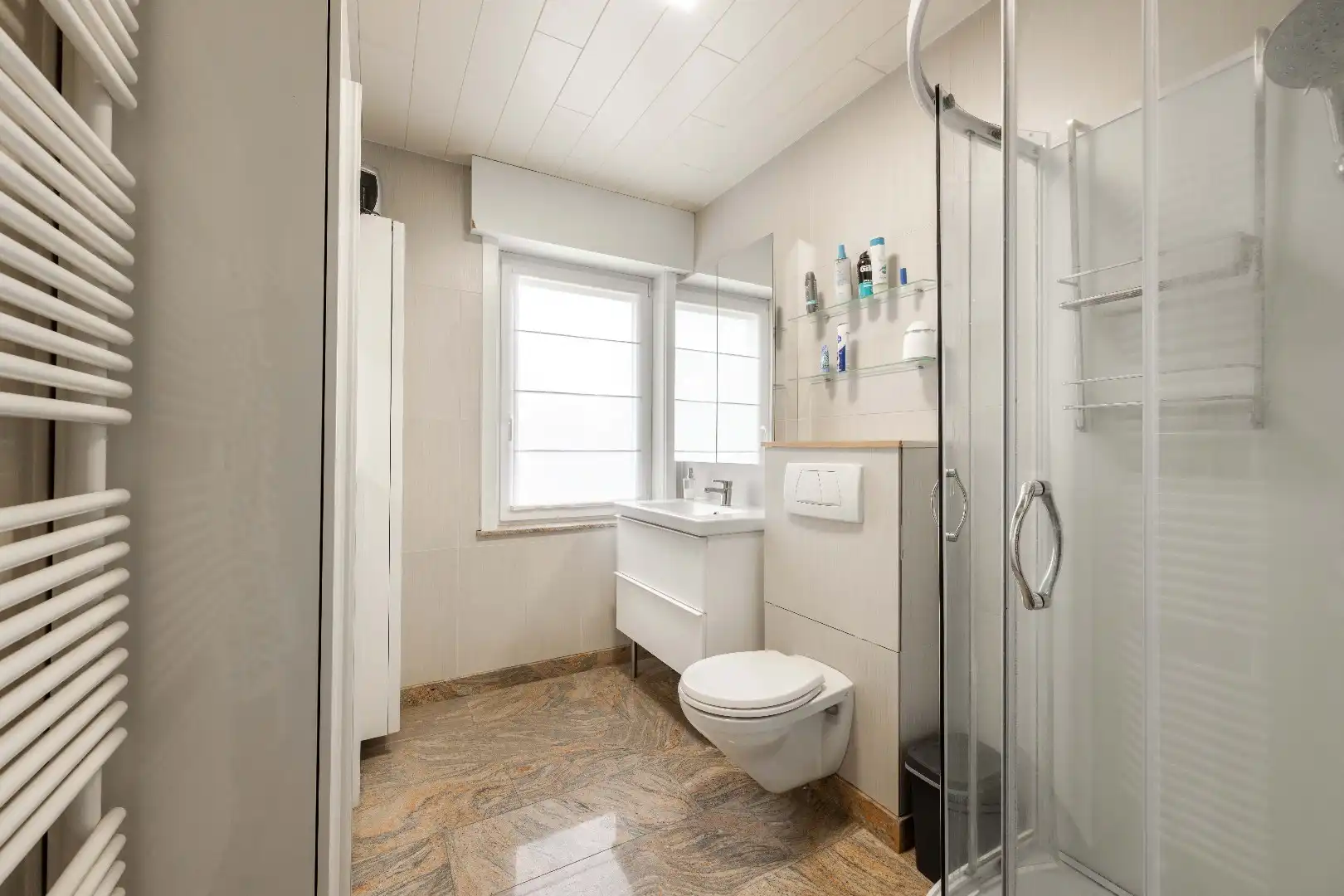 INSTAPKLARE GEZINSWONING IN HARTJE PITTEM OP 390 m²  foto 10