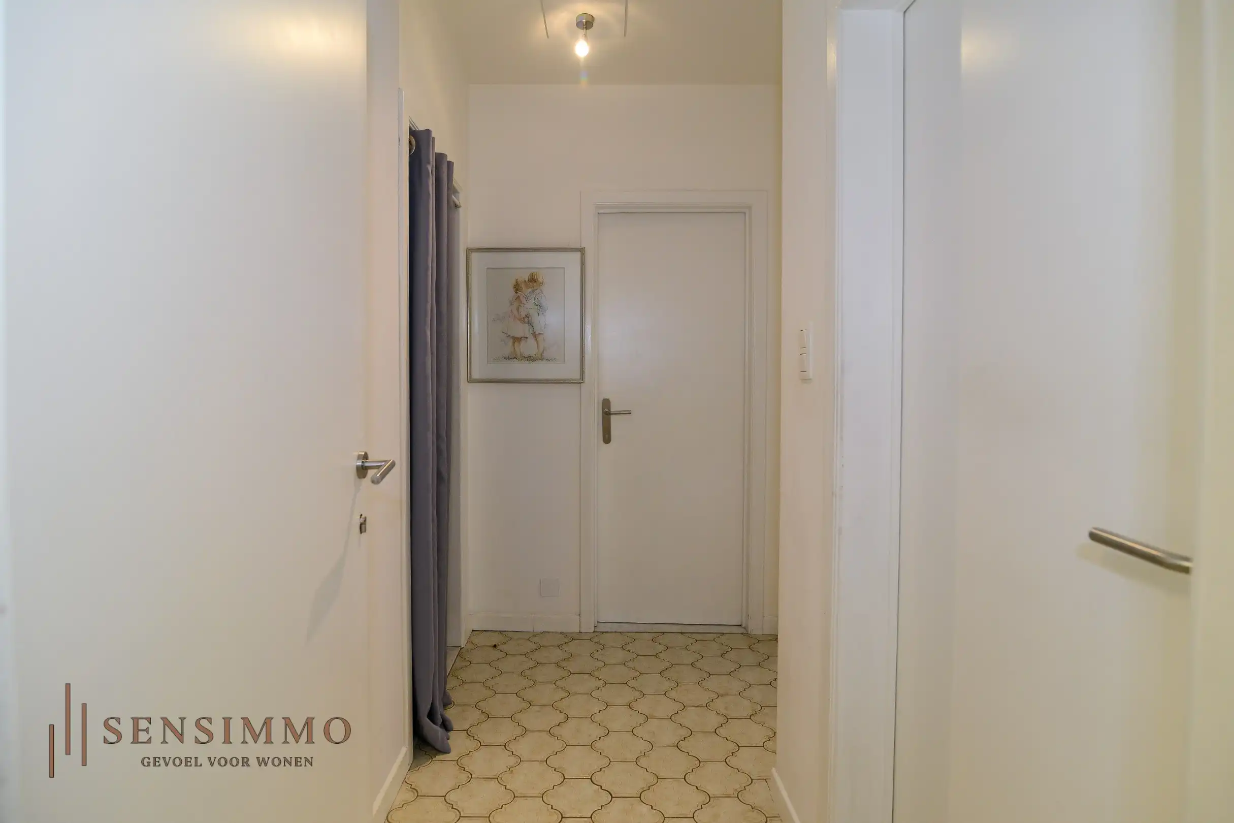 Instapklaar éénslaapkamer appartement dichtbij centrum Hasselt foto 3