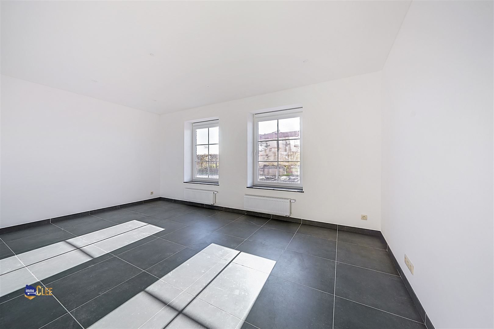 Volledig gerenoveerde gezinswoning foto 11