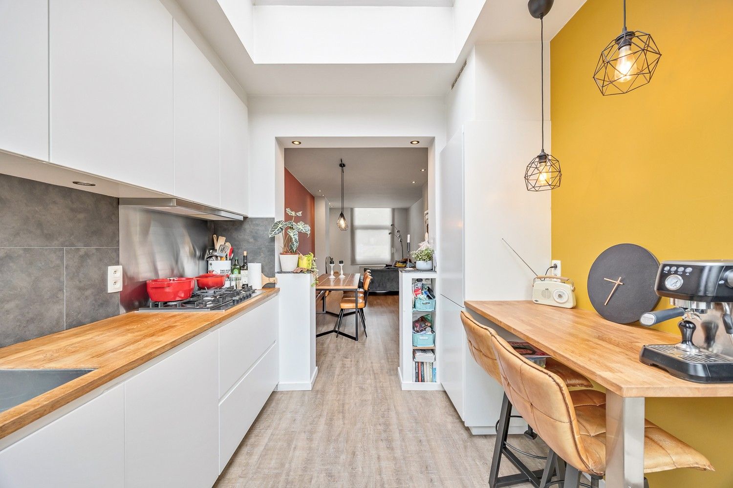 Moderne, instapklare woning (±130 m²) met 3 slaapkamers, badkamer en stadstuin van ±25 m² foto 7