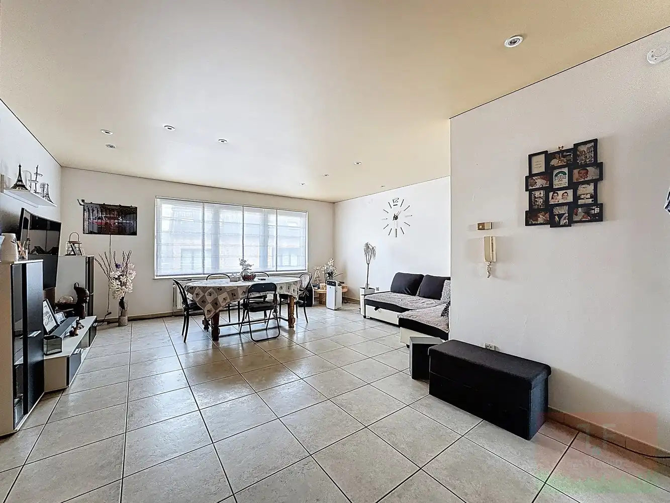 Instapklaar appartement met 2 kamers en terras te Sint-Lievens-Houtem foto 7