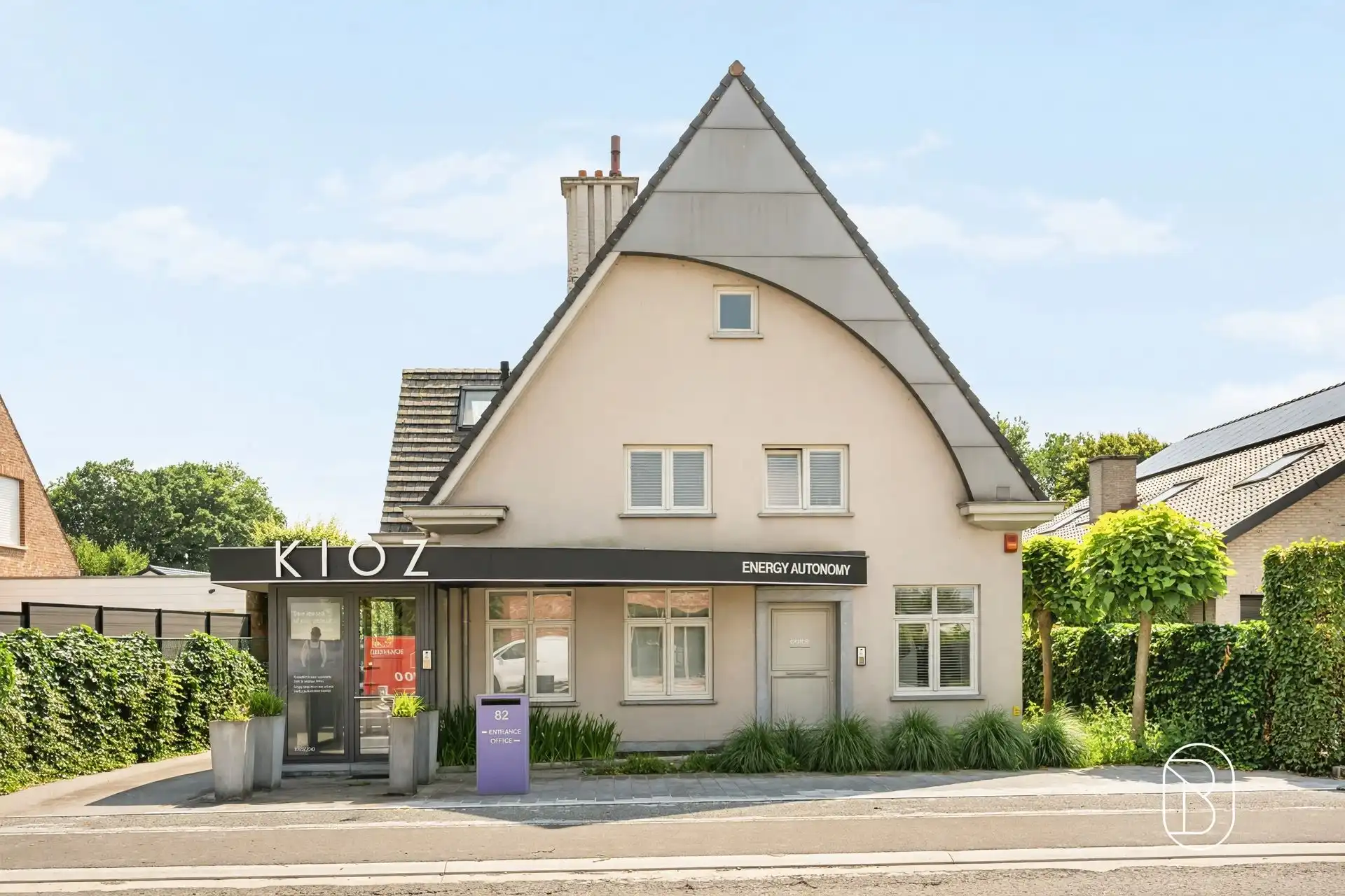 Commercieel gelegen kantoor/praktijk + woonst met atelier foto 35