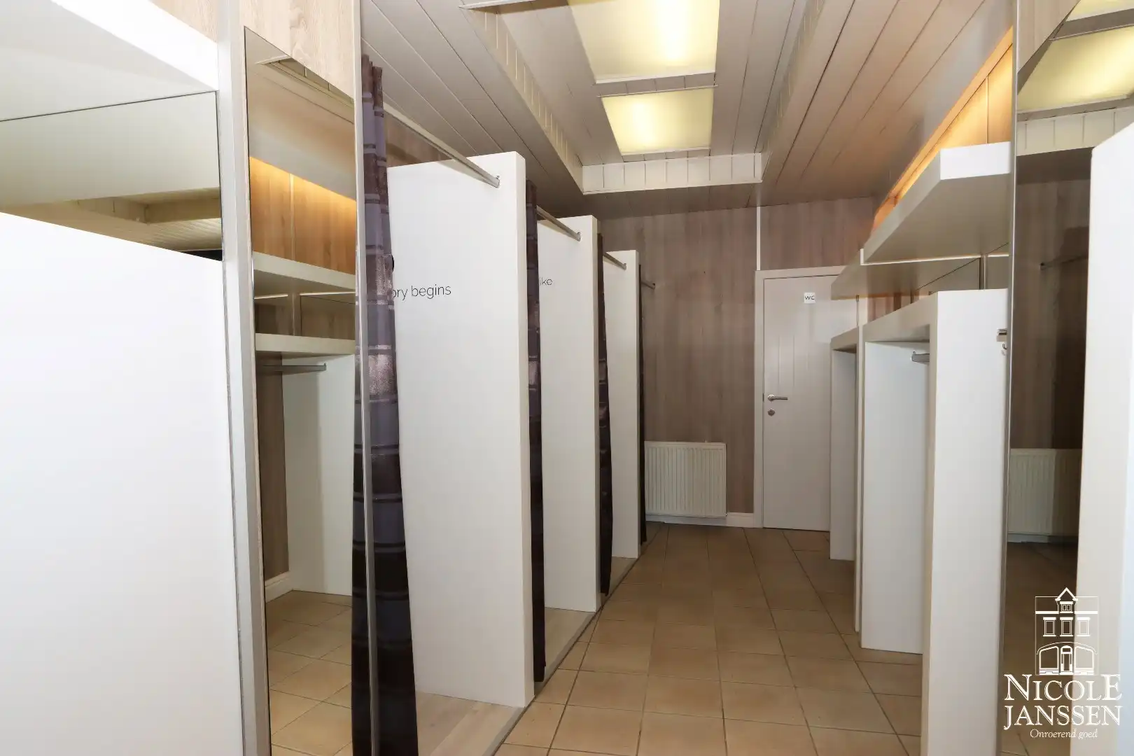 Instapklaar handelspand met ruim ingedeelde woning met leuk tuintje foto 6