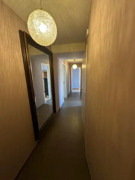 Lichtrijk appartement met 2 slaapkamers en 2 badkamers in Geel foto 10
