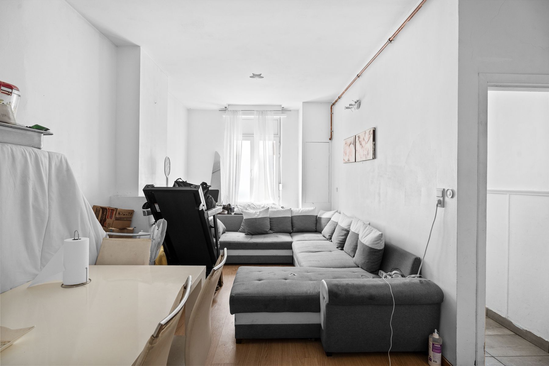 Investering of starterswoning met renovatiepotentieel foto 3