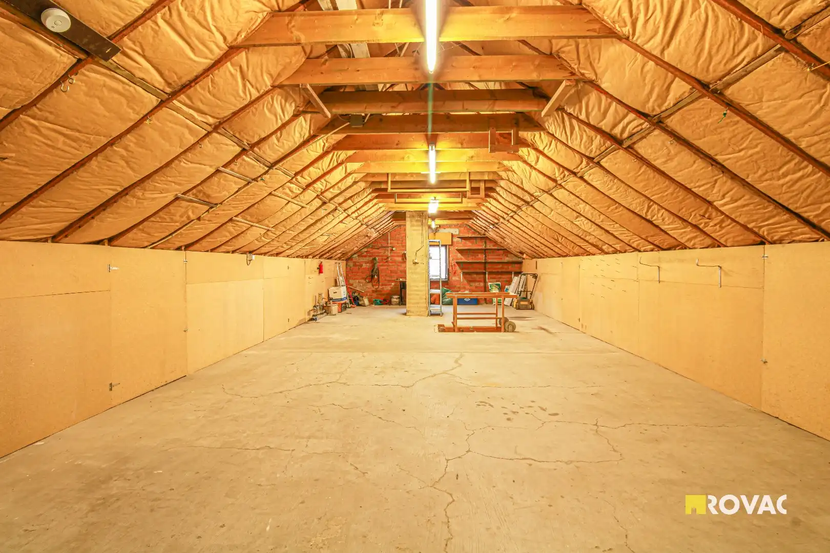 Alleenstaande bungalow op rustige hoekligging nabij provinciedomein ’t Veld te Ardooie! foto 16