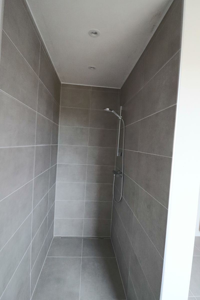 Ruime gezinswoning (ca 245 m²) met 3 slaapkamers op perceel van ca. 330 m². foto 9