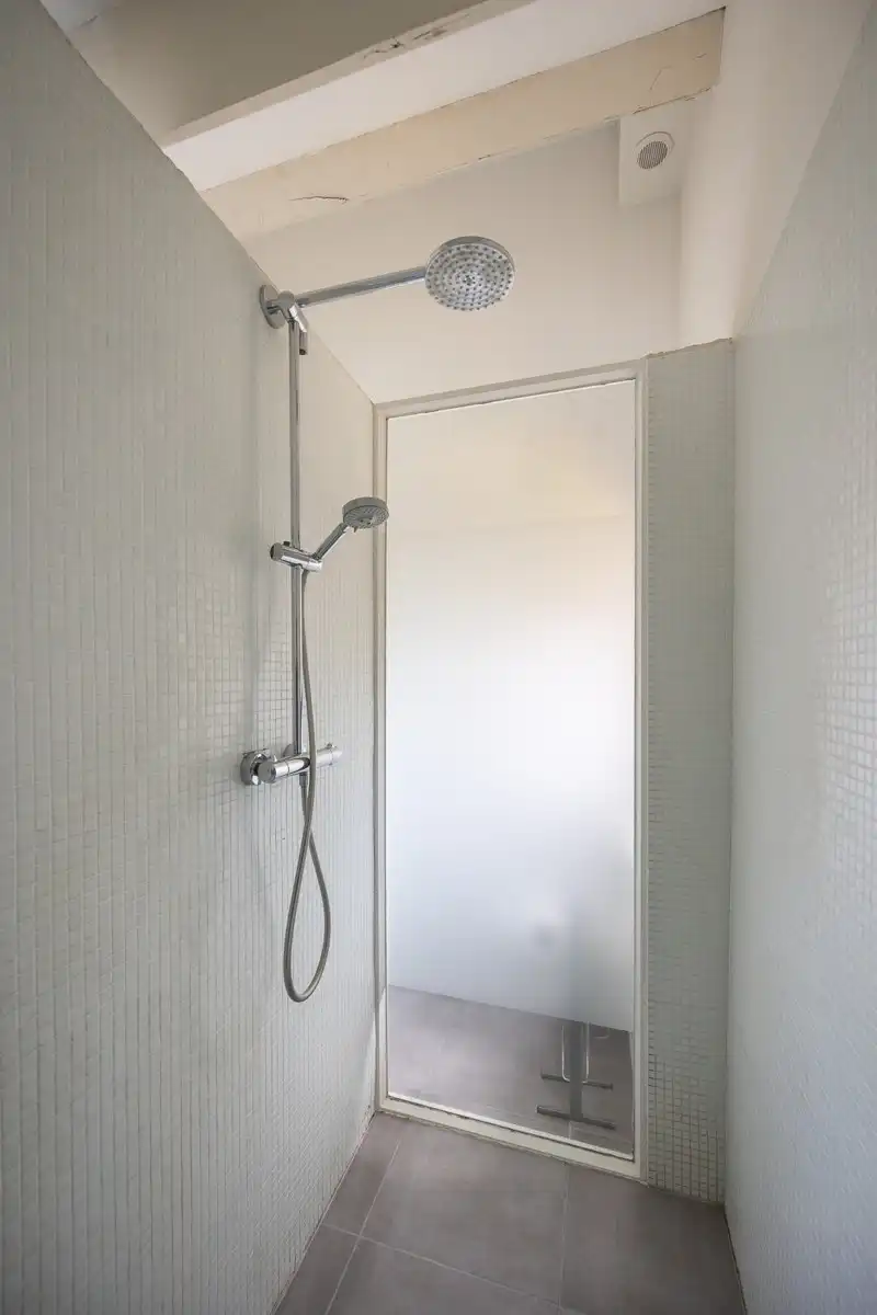 Ruim en rustig wonen op een unieke topligging foto 17