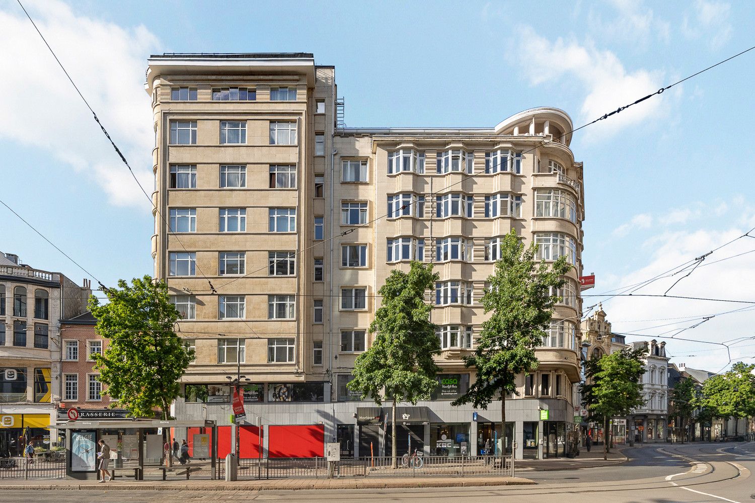 Stijvol en energiezuinig wonen in hartje Antwerpen, onder de iconische Boerentoren - 2 slk en 2 badk! foto 2