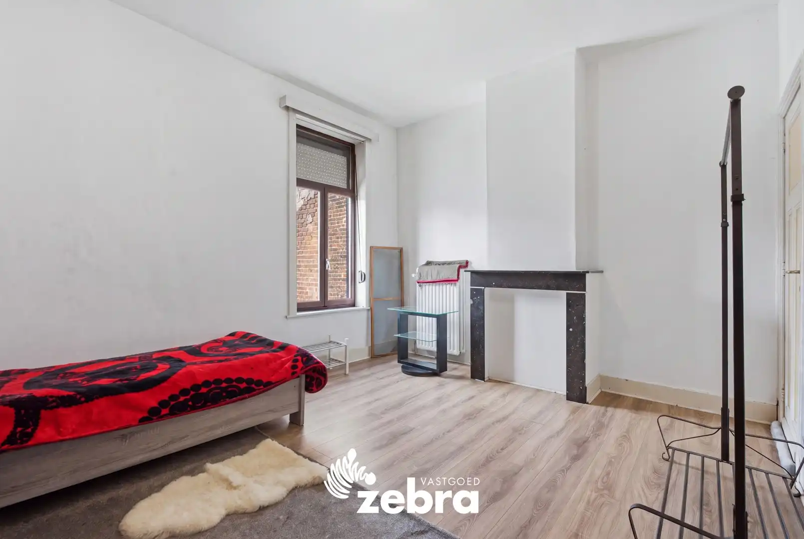 Op te frissen woning met stadskoer nabij centrum Kortrijk! foto 18