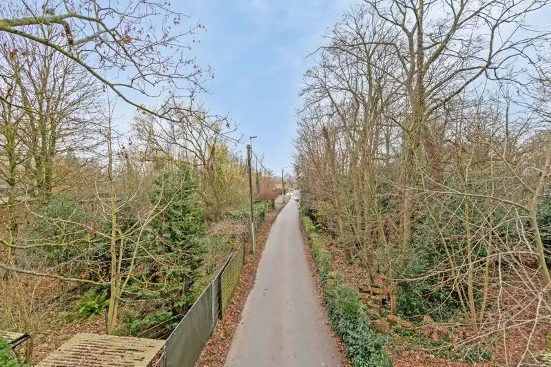 2 grondig te renoveren/te slopen woningen te koop in centrum Vichte vlakbij kasteel Beukenhof! foto 7