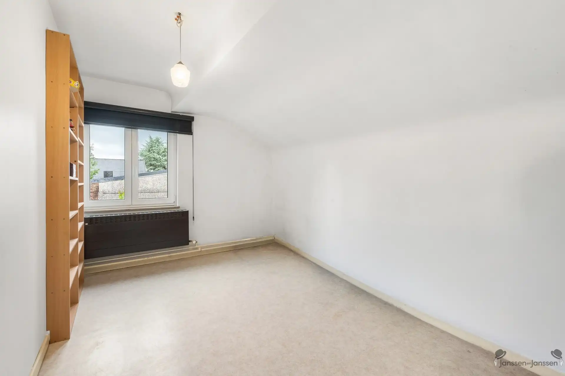 RUIME EN ENERGIEZUINIGE WONING MET 6 SLAAPKAMERS, KANGOEROE WONEN OF VRIJ BEROEP MOGELIJKHEDEN OP TOPLOCATIE TE ZONHOVEN foto 22