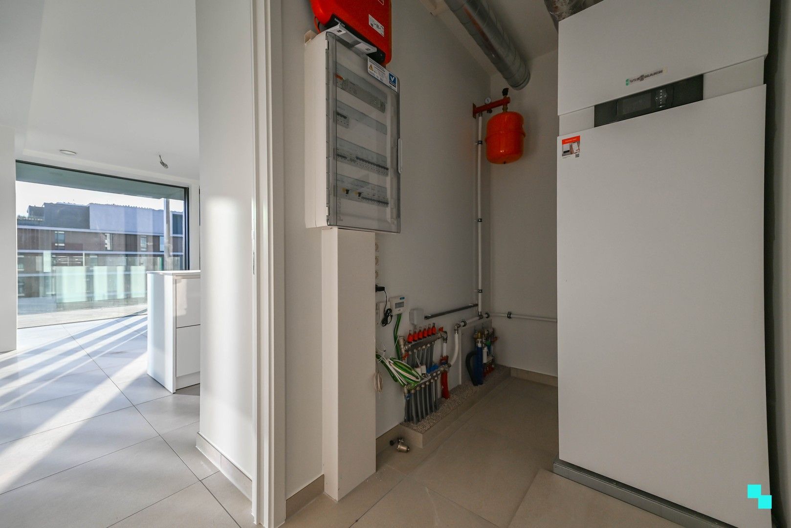 Hoekappartement in blok VI van residentie Blauwpoorte foto 13