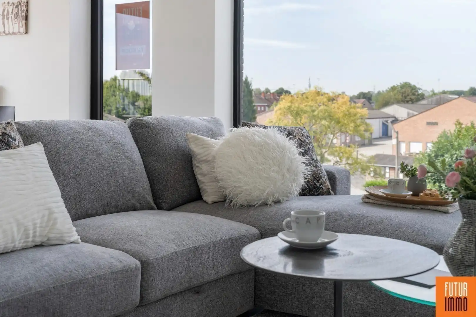 Ruim en lichtrijk 2-slpk appartement met dubbel terras foto 10