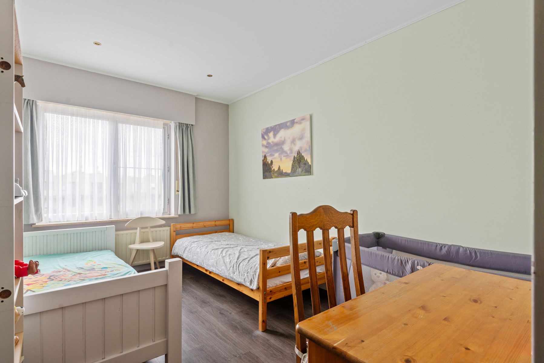 Appartement met terrasje, kelder en garagebox bij centrum foto 12