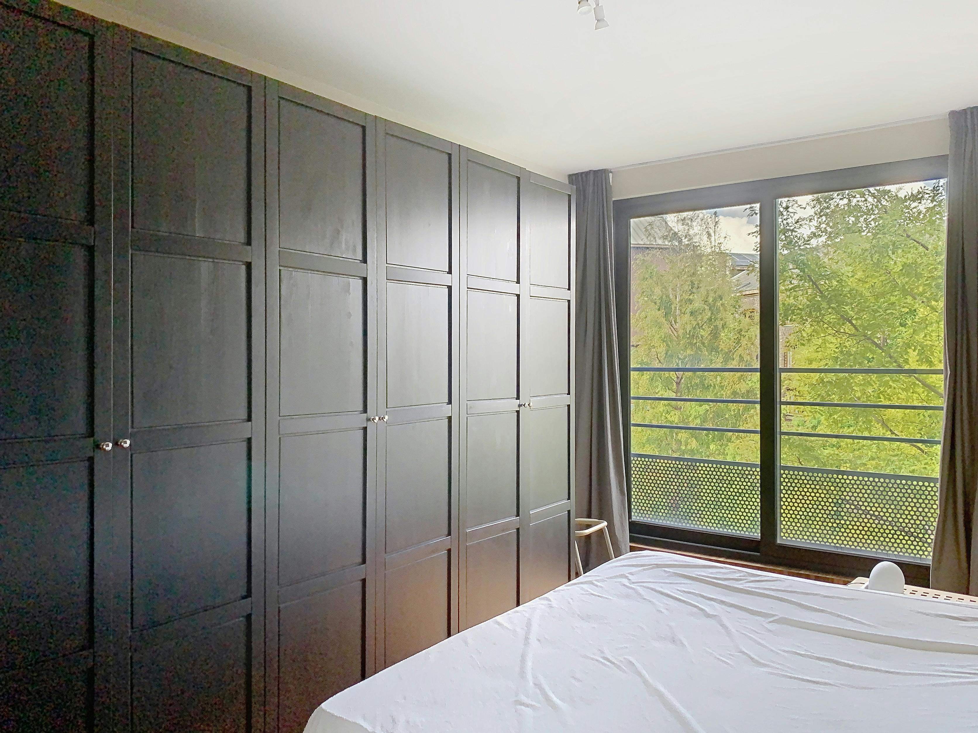 Dansaert - Ruim bemeubeld appartement met parking te huur foto 8