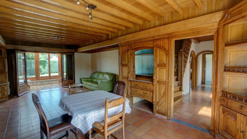 Villa 305m² met ruime garage of hobby-bureel-praktijkruimte 62m² op 7 are 48 ca foto 4
