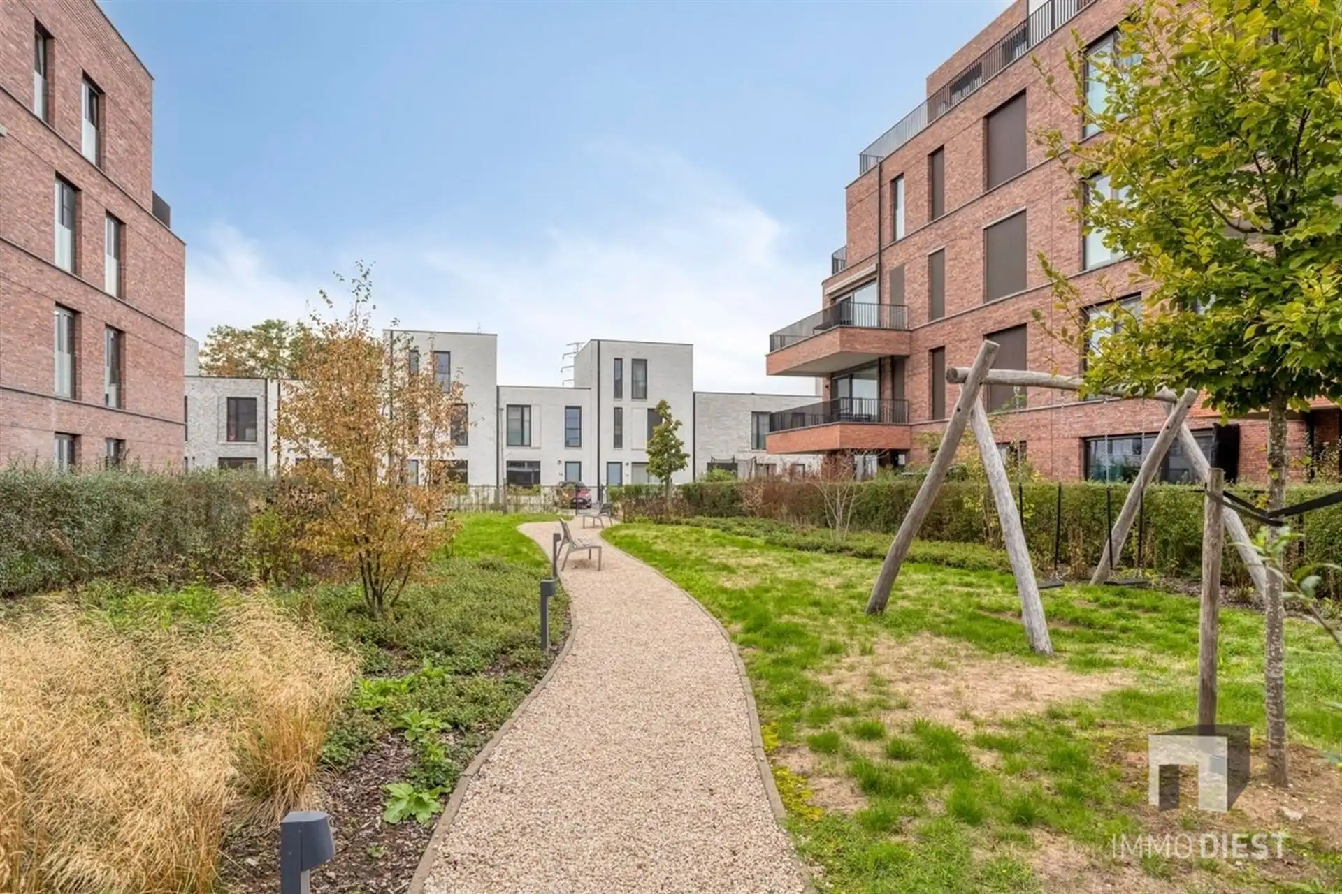 Gelijkvloers appartement met 3 slaapkamers, 2 terrassen en parking foto 22