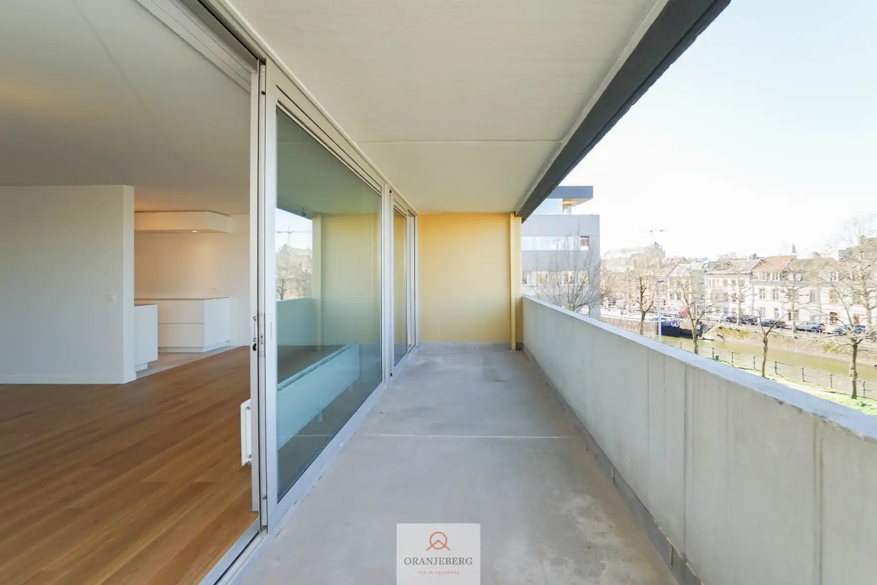 3-slpk appartement aan Portus Ganda foto 6