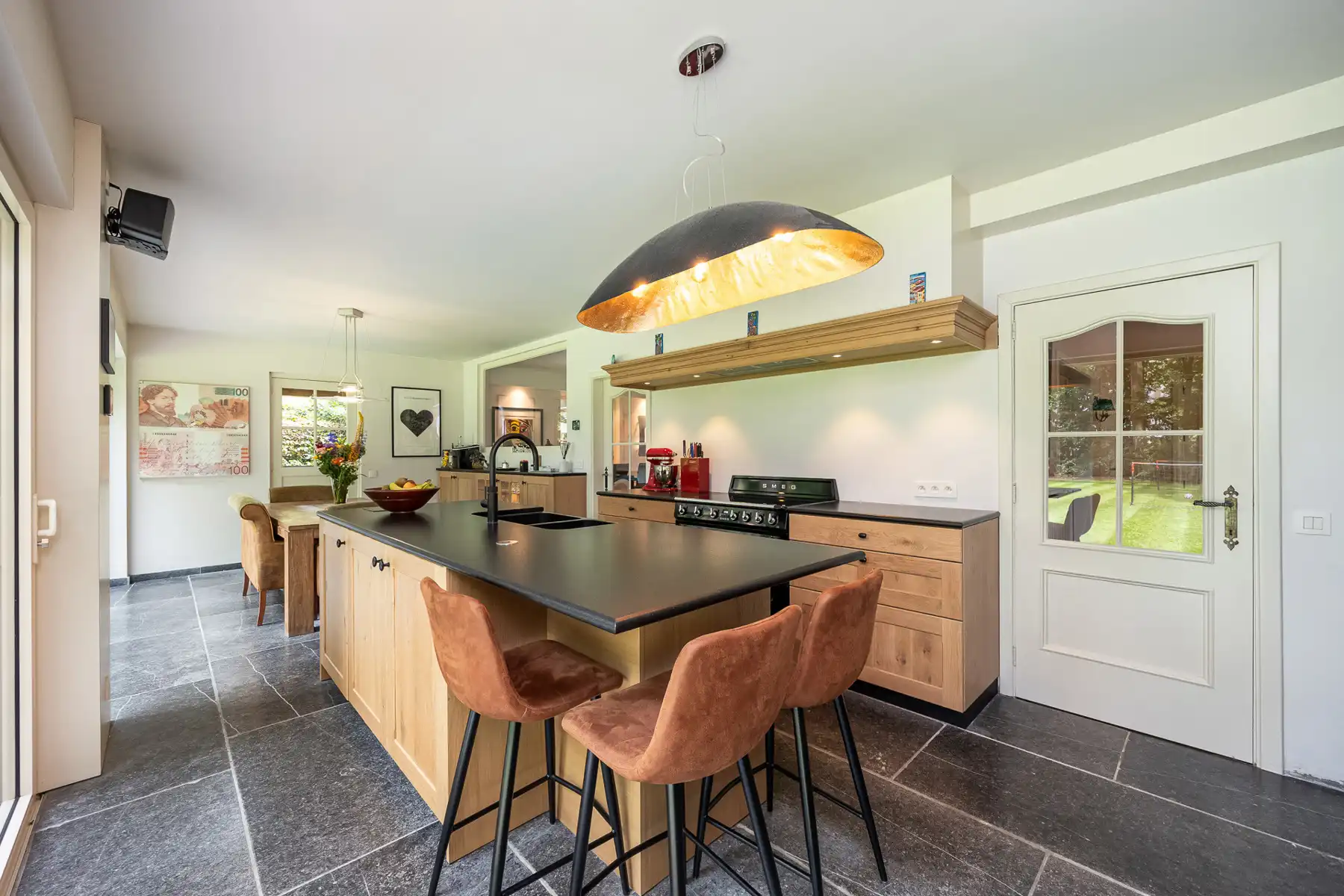 Exclusieve gemeubileerde villa op 2.050m² te Schilde-Bergen foto 8