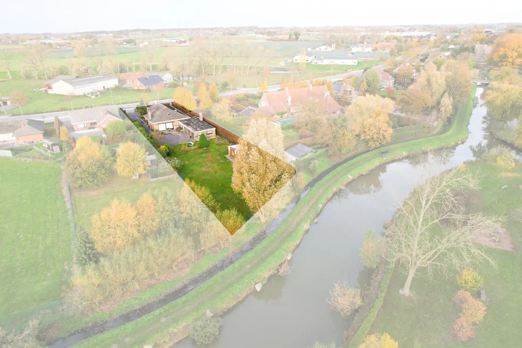 Ruime gelijkvloerse villa aan Ter Borcht op 1.954 m² foto 8
