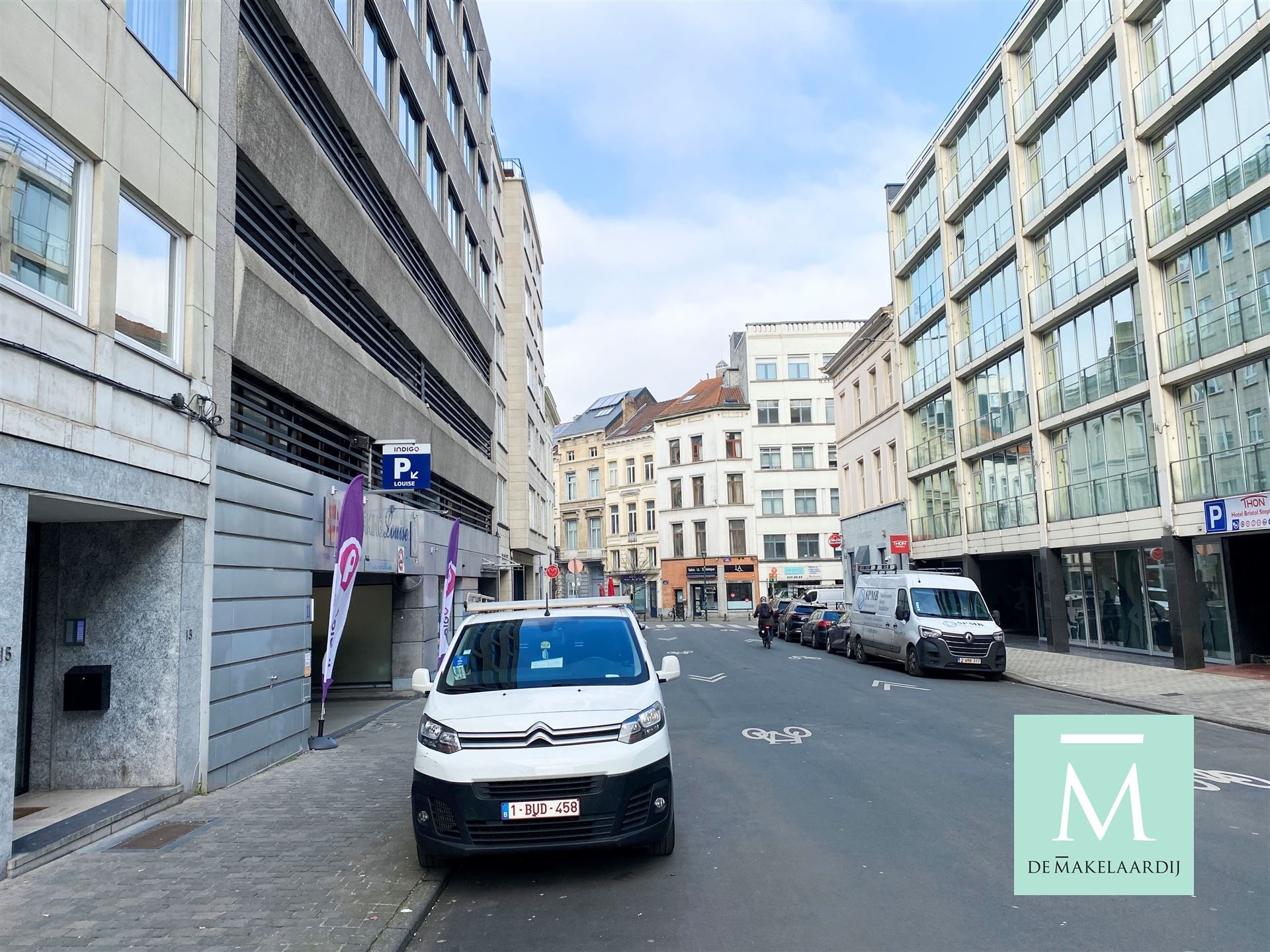 4 autostaanplaatsen te koop nabij Louizalaan te Brussel foto 9