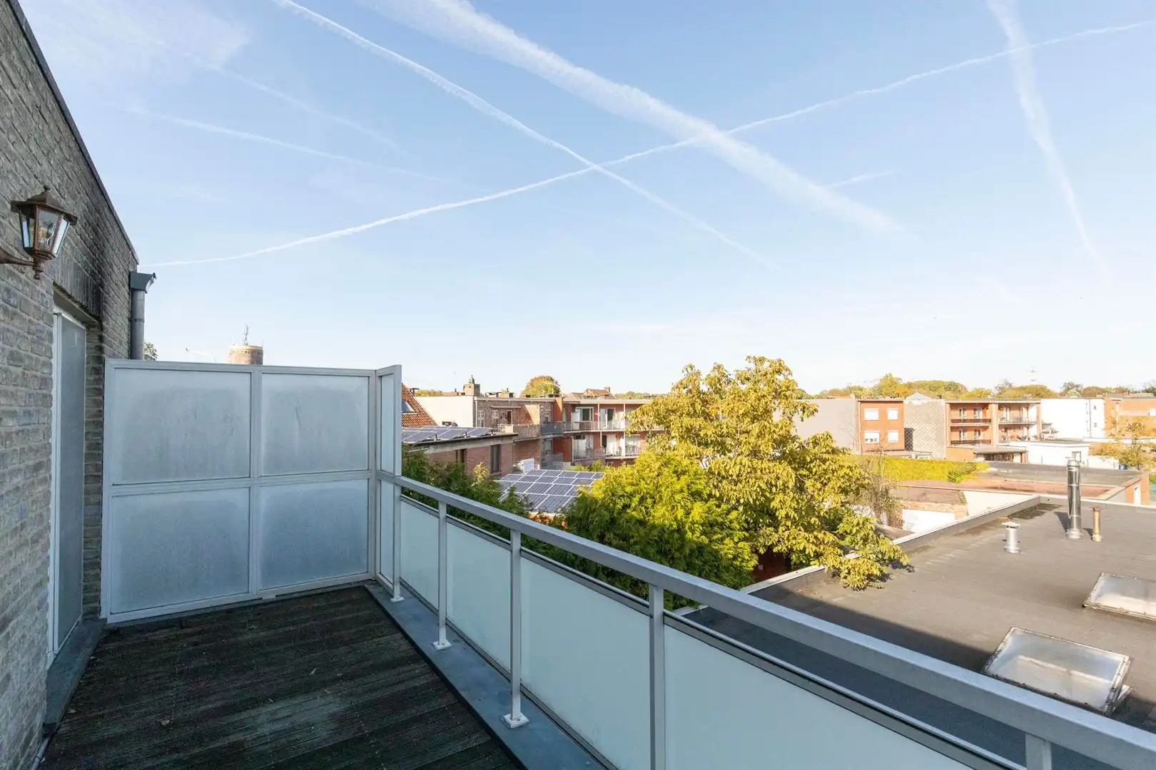 Luxueus, charmant en ruim appartement met P foto 7