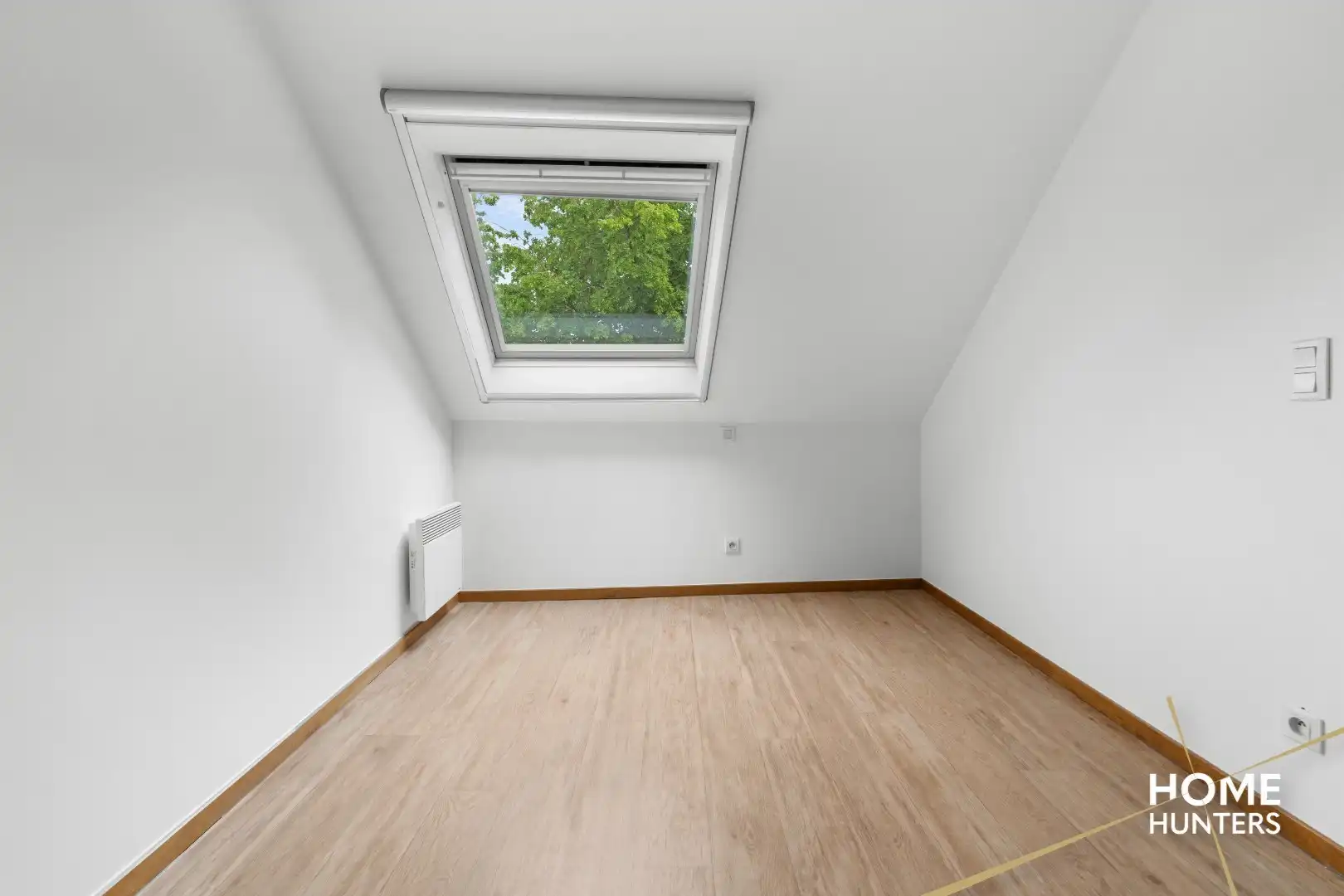 Instapklaar appartement met zonnig terras op toplocatie in Ieper foto 17