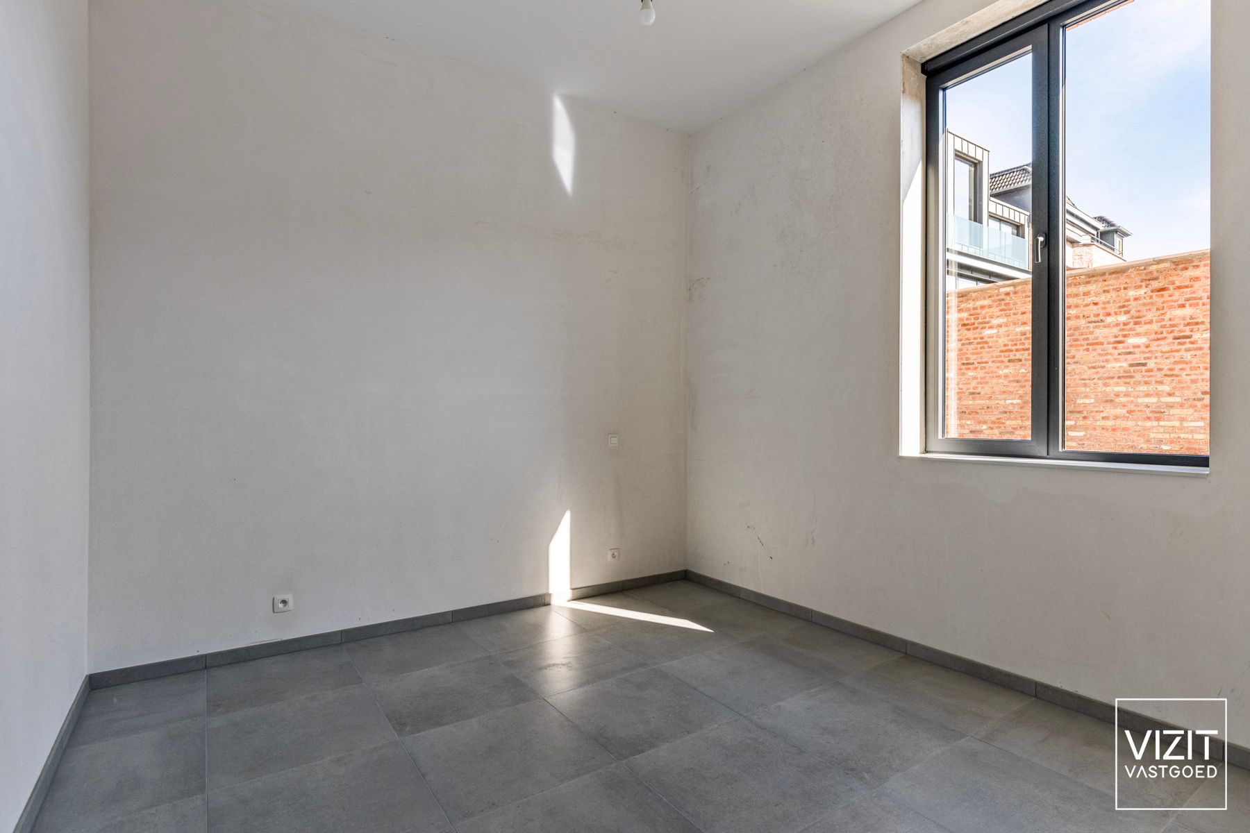 Gelijkvloersappartement met staanplaats en kelder!  foto 9