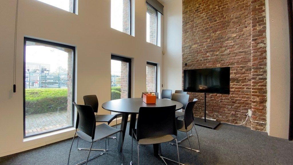 Recent ingerichte loftkantoren te koop in Kortrijk foto 11