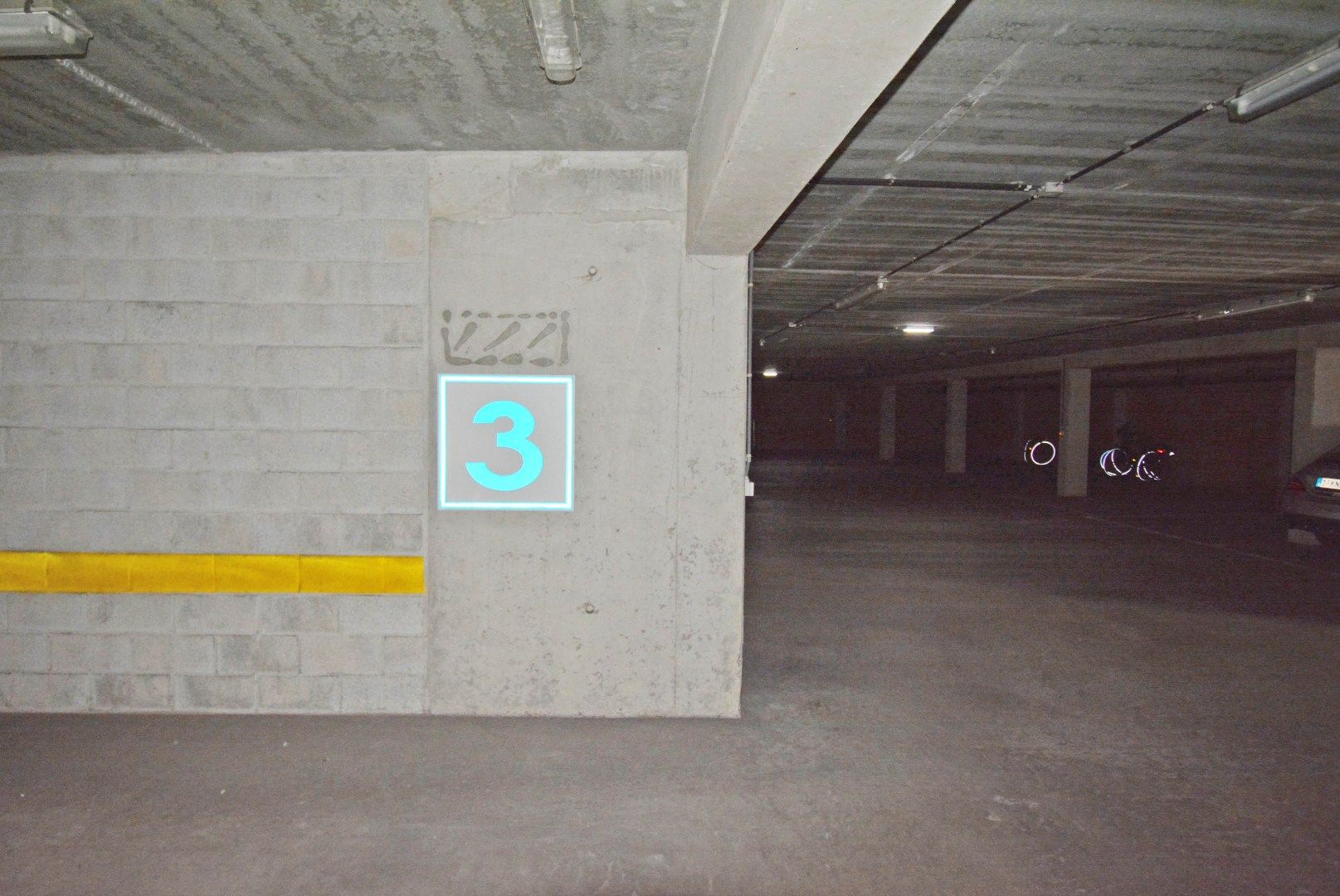 gemakkelijke toegankelijke garagebox centraal gelegen foto 3