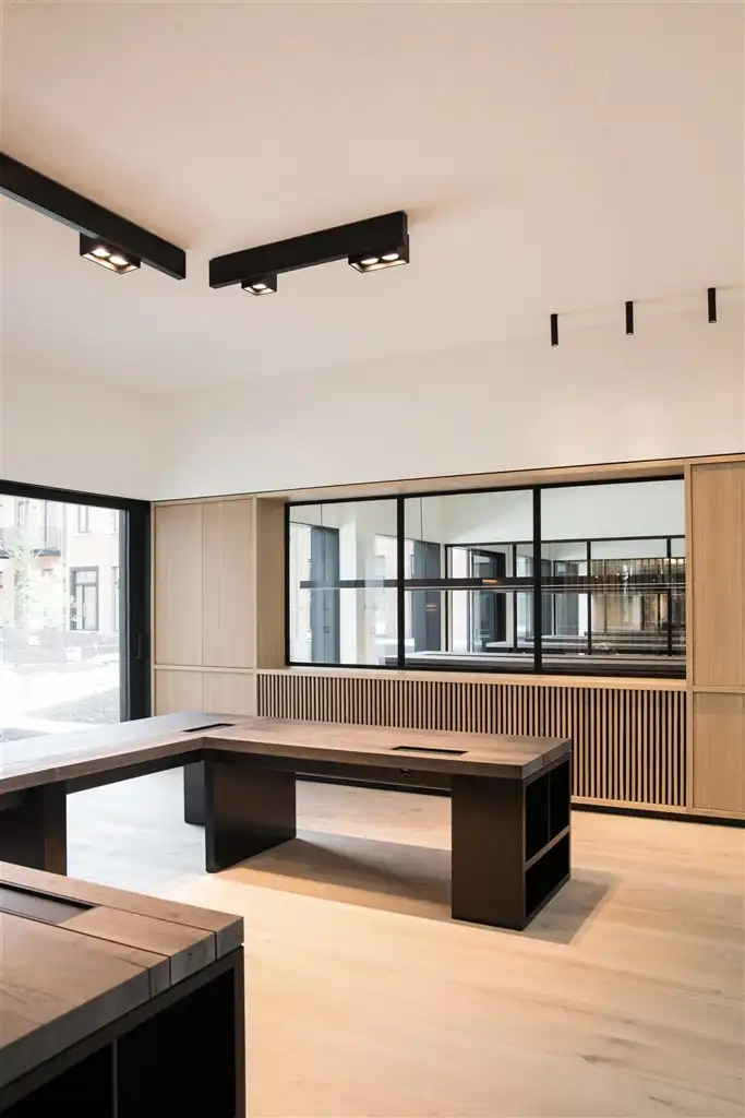 Kantoorgebouw foto 8