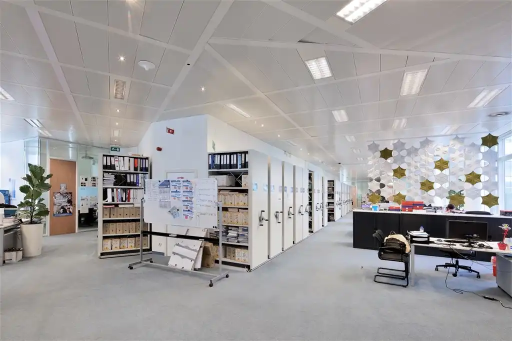WEB: kantoren te huur vanaf +/-398 m² foto 4