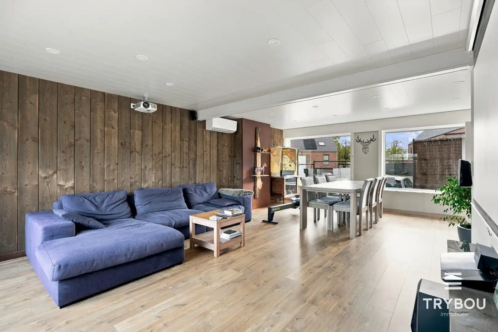 Rustig gelegen, energiezuinige woning met garage op perceel van 554m² foto 2