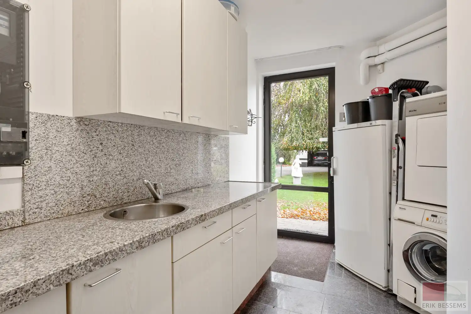 Ruime luxueuze villa met een bewoonbare opp van ca. 259m² en een perceel van 3900m². foto 19