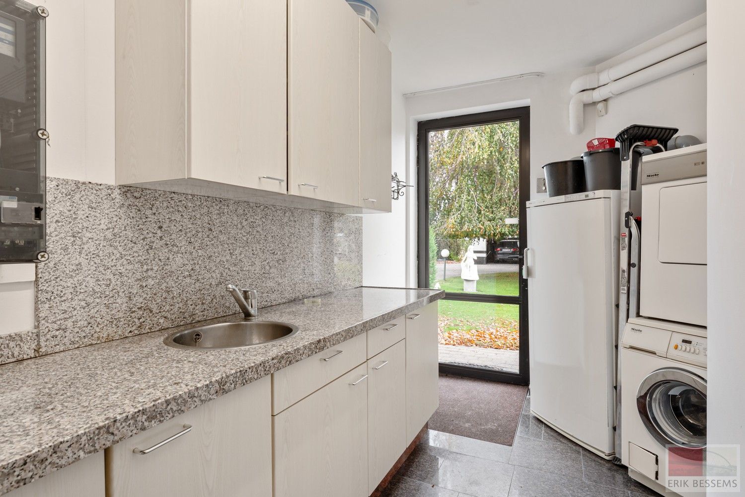 Ruime luxueuze villa met een bewoonbare opp van ca. 259m² en een perceel van 3900m². foto 19