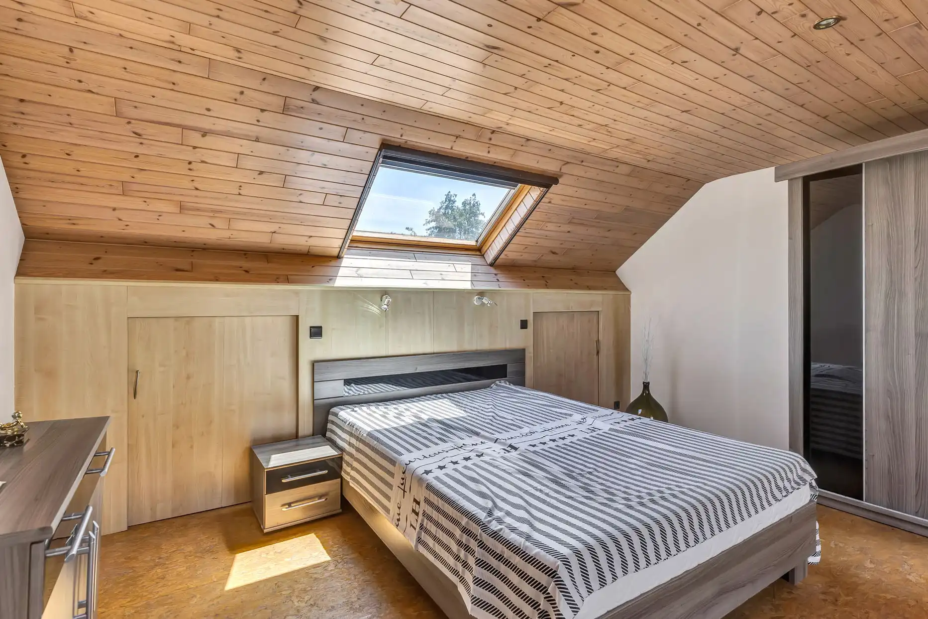 Instapklare woning met 3 slpk op boogscheut centrum Affligem foto 21