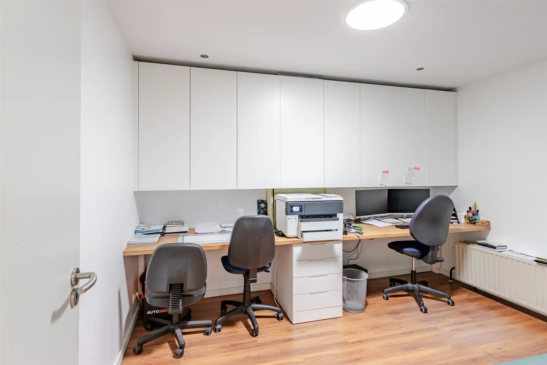 Woning met 4 slaapkamers én magazijn op toplocatie foto 15