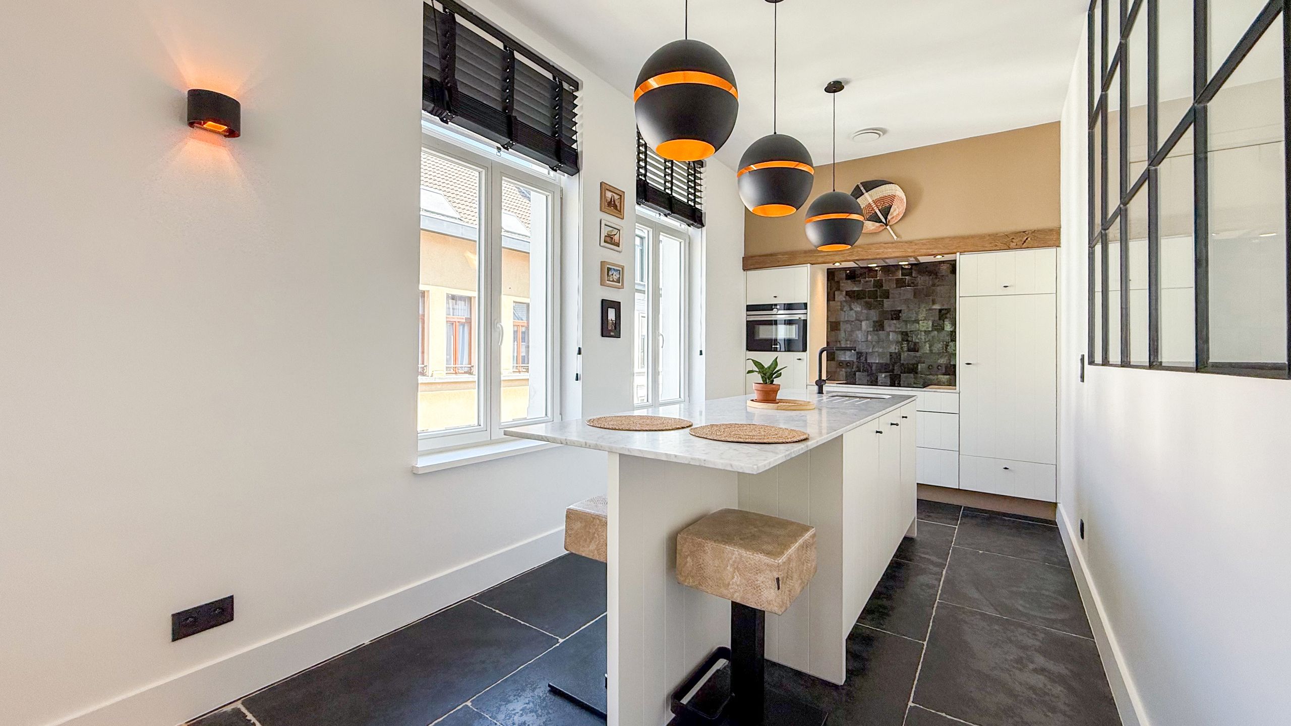 trendy gemeubelde duplex 2-slpks in Modebuurt foto 6