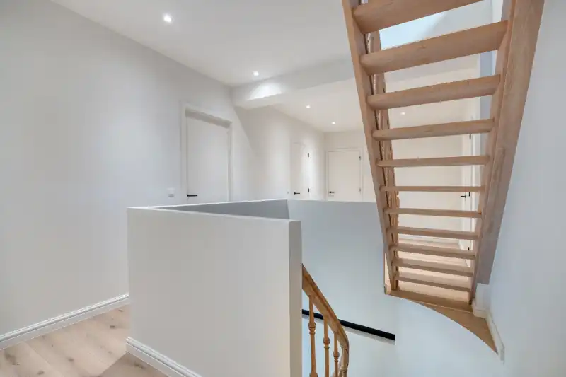 Herenhuis, 305 m2 bewoonb, met tuin en 50 meter van de schelde! foto 13