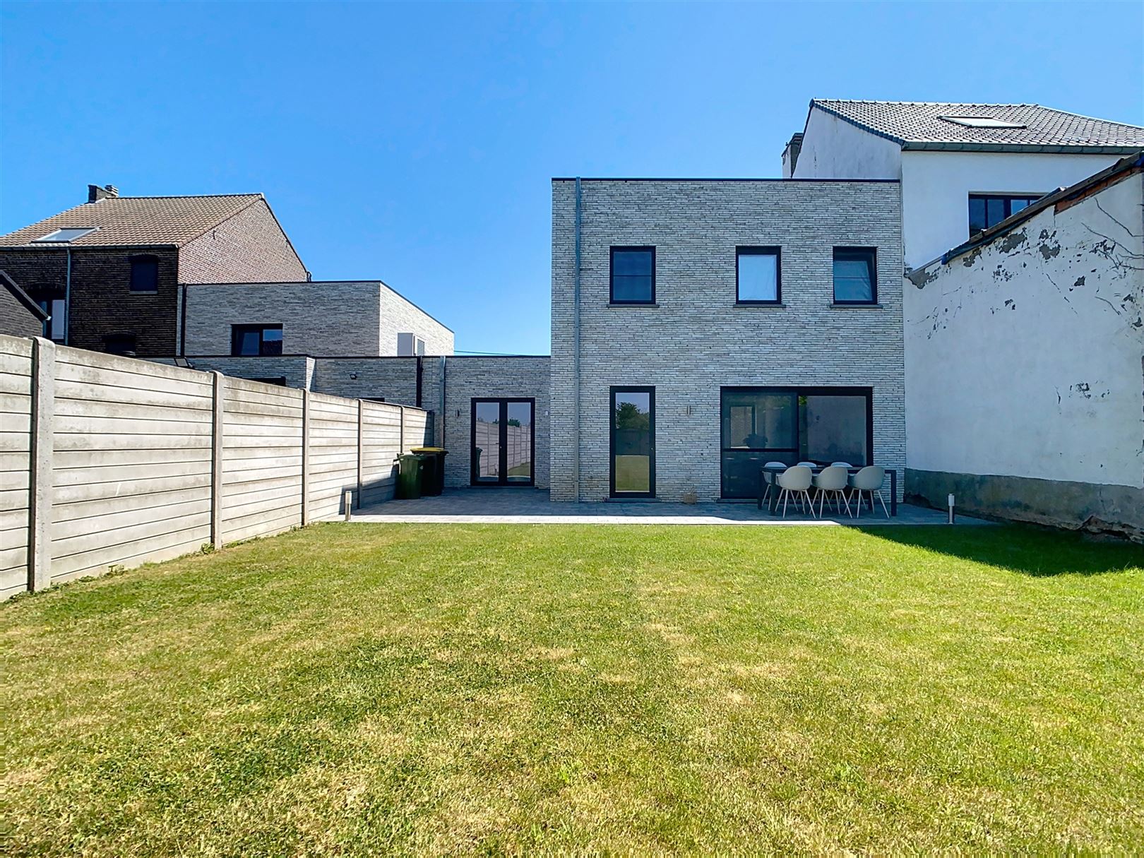 Mooie instapklare woning, 3 slpks, tuin, terras, garage foto 3