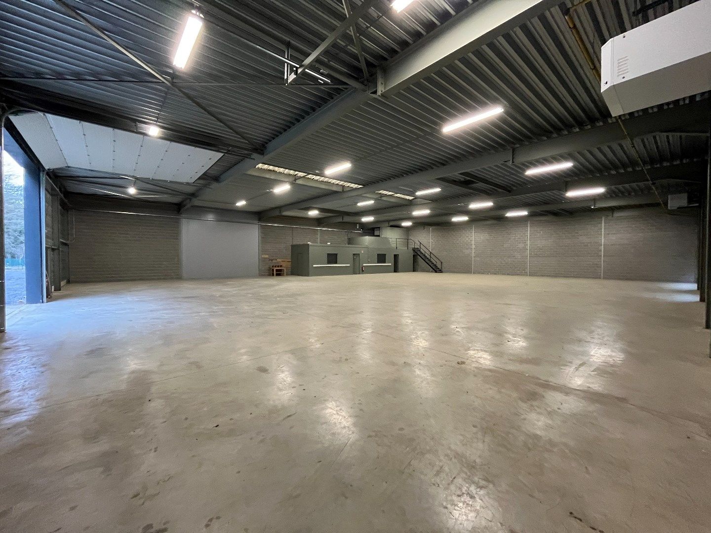 Magazijn, 750m², op industrieterrein 'Stadsheide', vlakbij Corda Campus foto 6