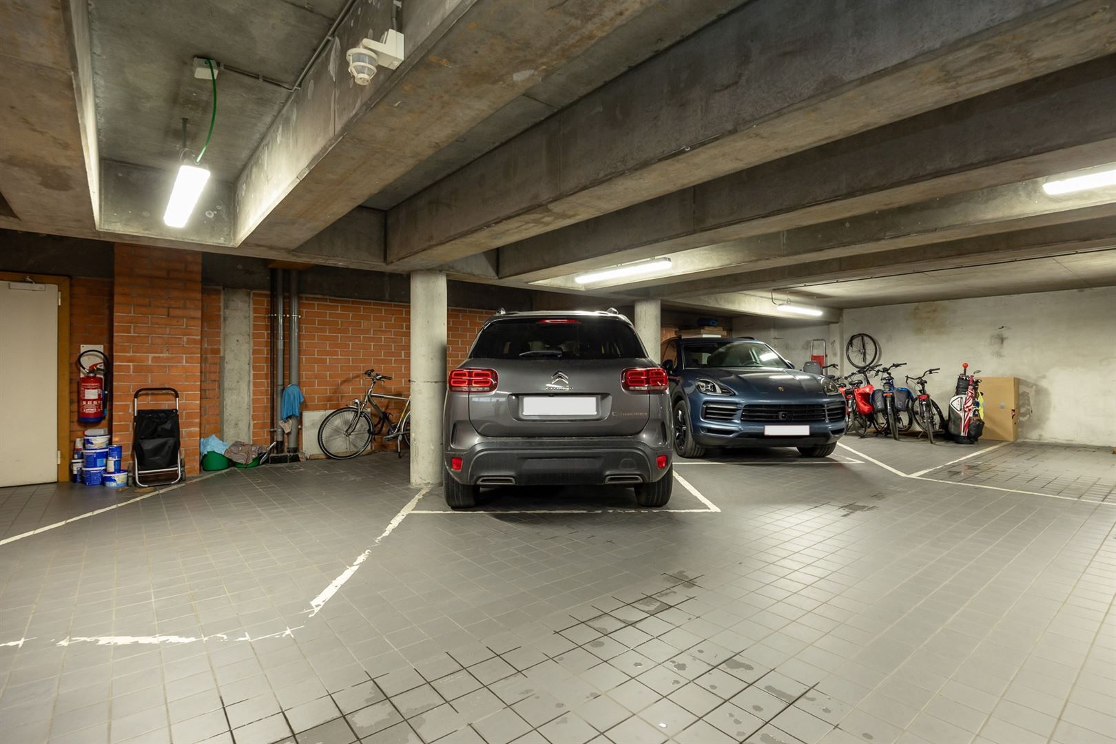 Licht en ruim wonen in hartje stad foto 19