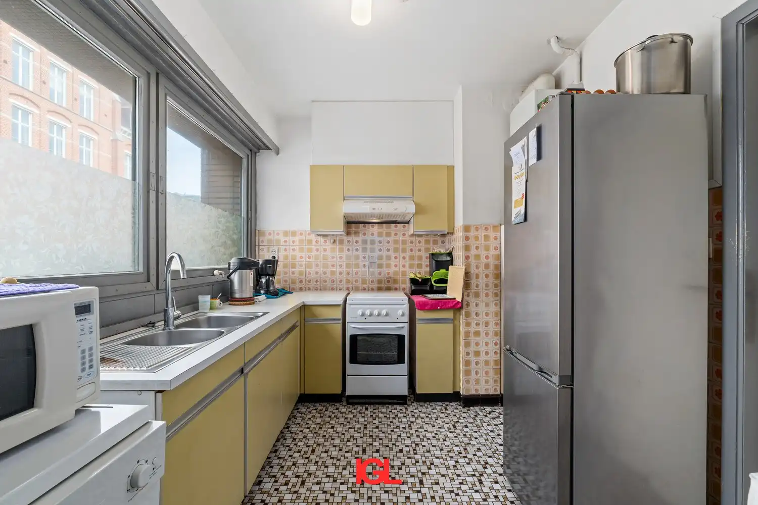 Gelijkvloersappartement met 2 slaapkamers & garage nabij het centrum van Halle foto 4