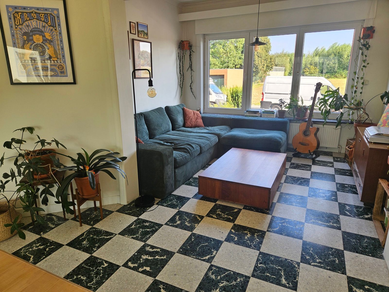 Mooie burgerwoning met tuin ! foto 8