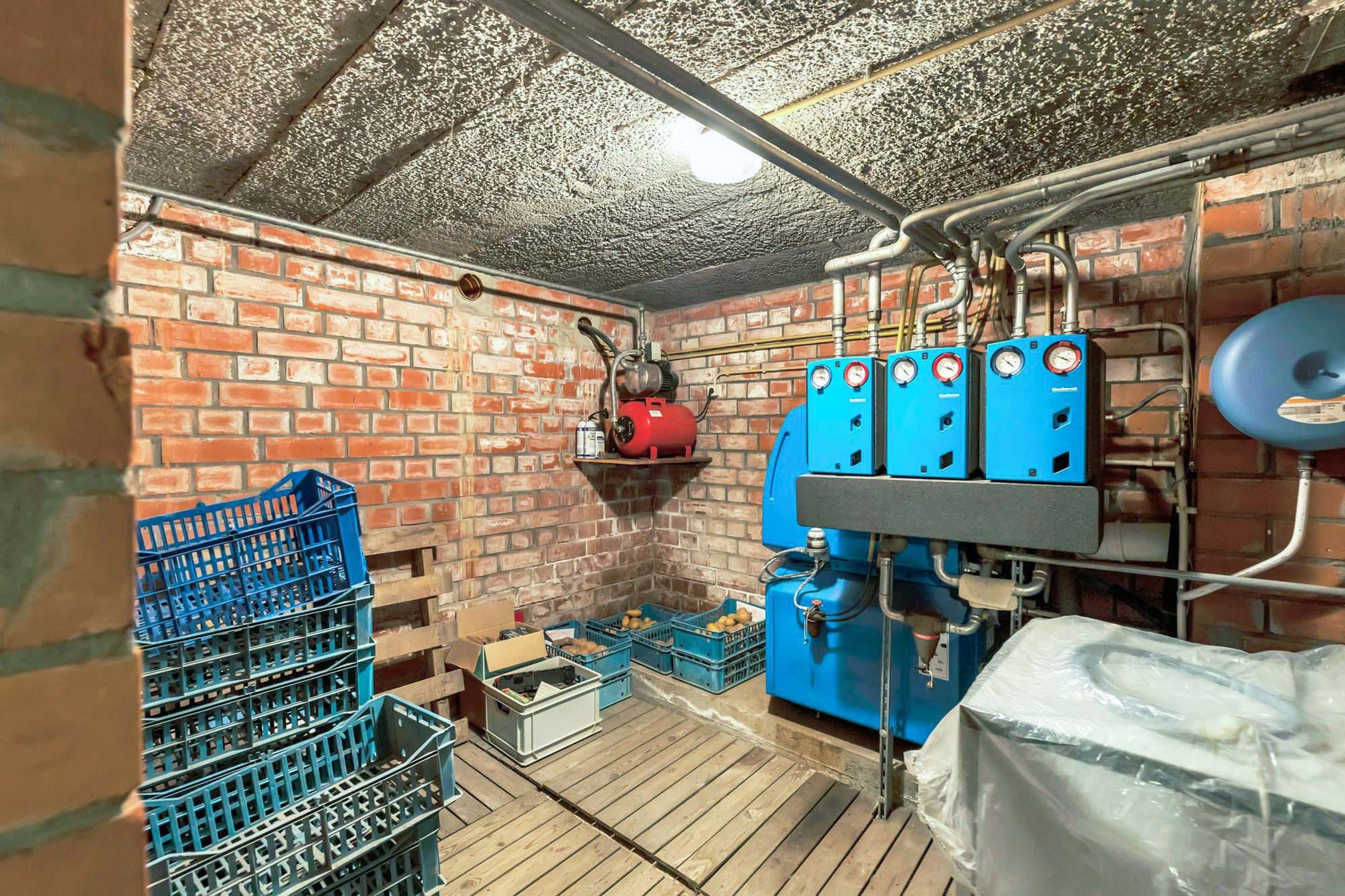 OB te Ternat met 4 slpk en praktijkruimte foto 33